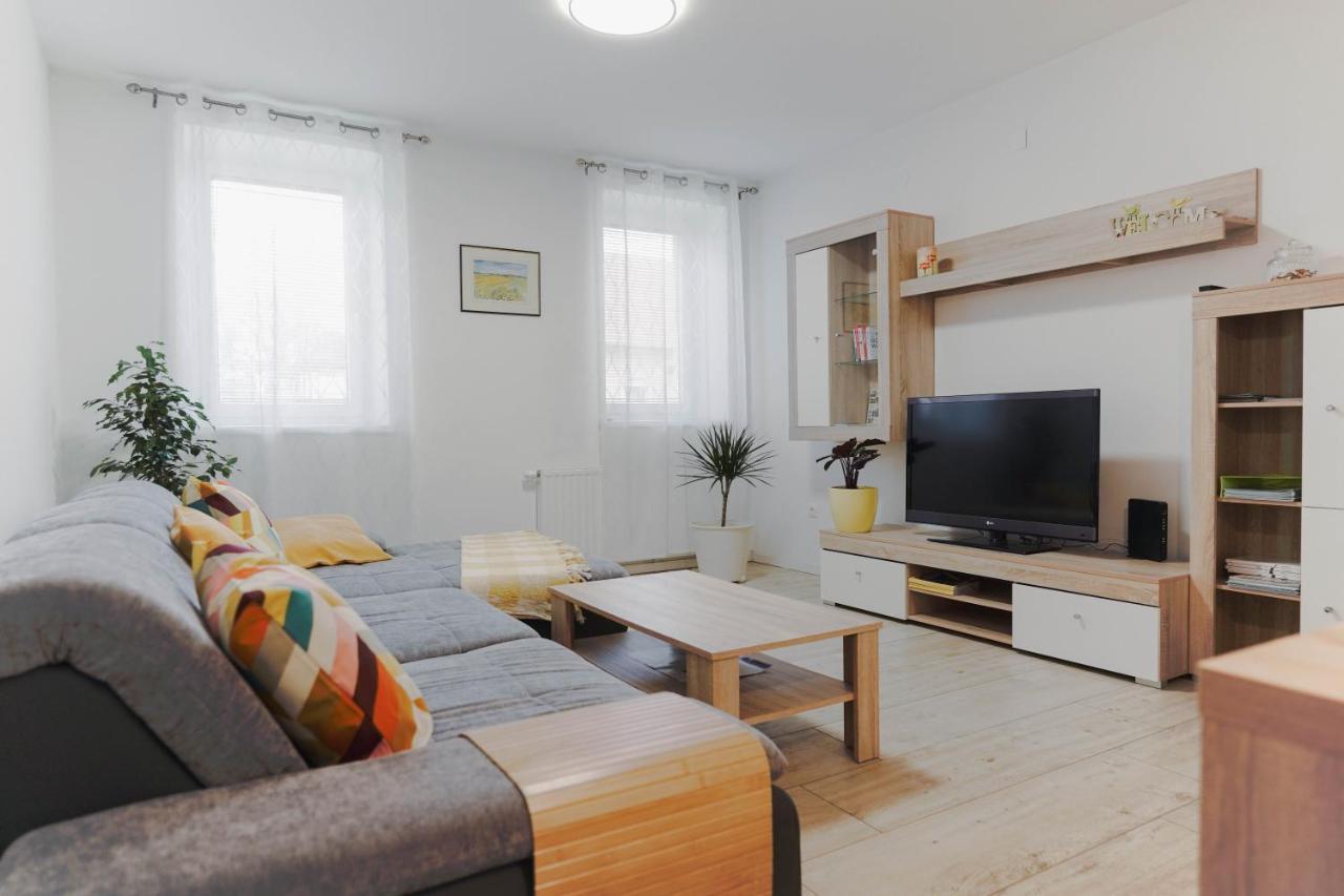 Pri Neji Apartment